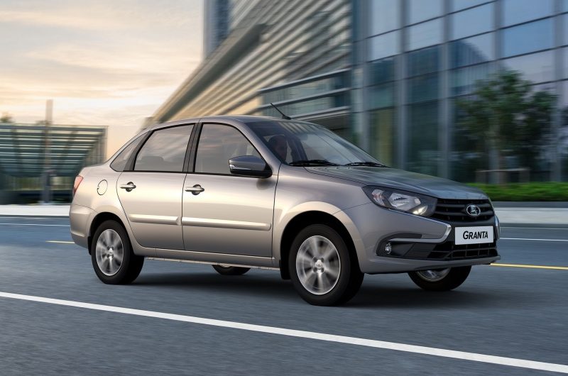 В августе 2024 года самой популярной новой машиной стала LADA Granta