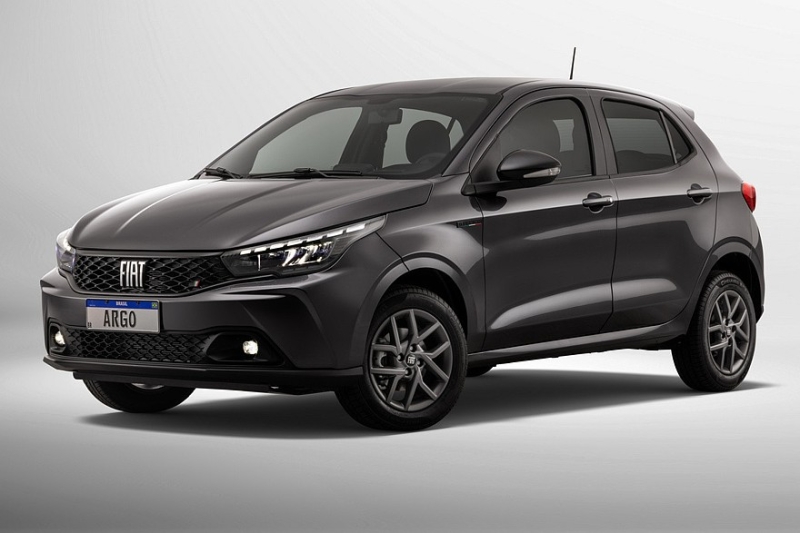 Обновлённый хэтчбек Fiat Argo: меньше изменений, чем у седана Cronos