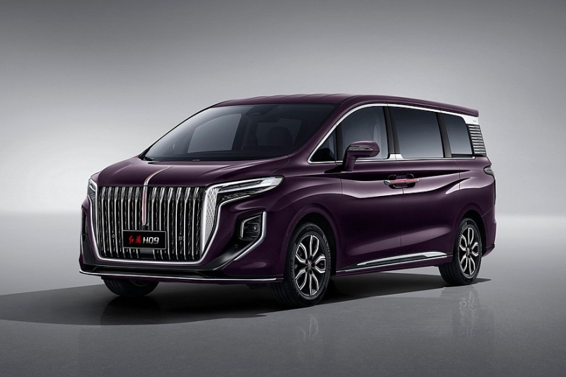 Роскошный минивэн Hongqi HQ9 снова доступен в России: комплектации и цены