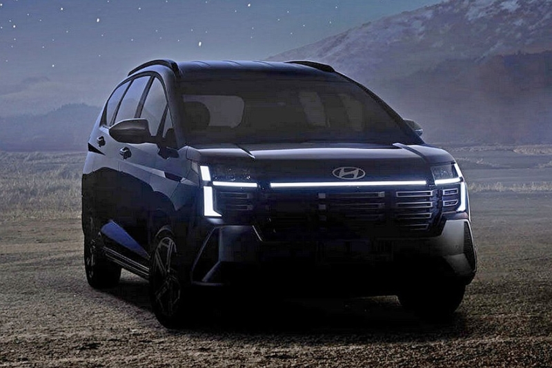 Компактвэн Hyundai Stargazer сменит имидж после рестайлинга: официальные изображения