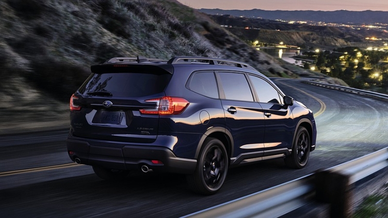 Теряющему покупателей Subaru Ascent пересмотрели список комплектаций и изменили декор