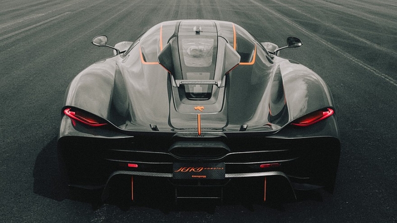 Koenigsegg Jesko Absolut установил новый рекорд 0-400-0, утерев нос Rimac Nevera R