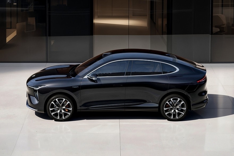 Кроссовер IM LS6 от SAIC в новом поколении получил ещё более необычный интерьер