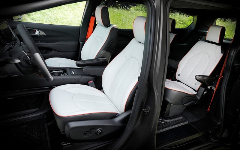 Минивэн Chrysler Pacifica прикинулся внедорожником: версия Grizzly Peak для турпоходов