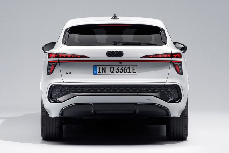 Новый Audi Q3 обзавёлся купеобразной версией Sportback: профиль ниже, цены выше