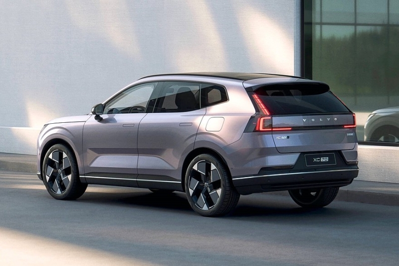 Новый Volvo XC70 оказался слишком дорогим для Китая, поэтому станет глобальным