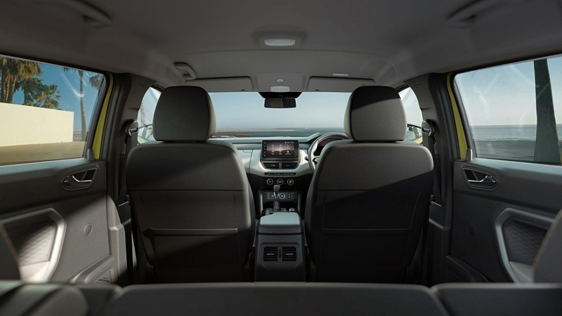 Renault обновила дешёвый кроссовер Kiger: оснащение богаче, техника прежняя