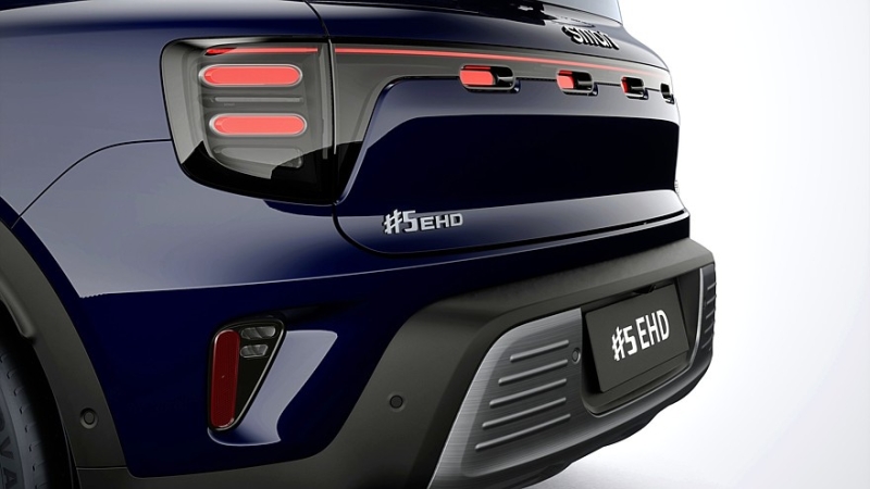 Smart #5 стал гибридом, так как чисто электрические версии плохо продаются