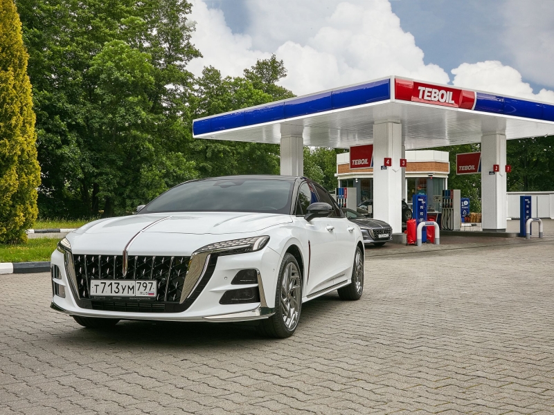 Teboil выступил официальным партнером тест-драйва Hongqi h6 в калининградской области