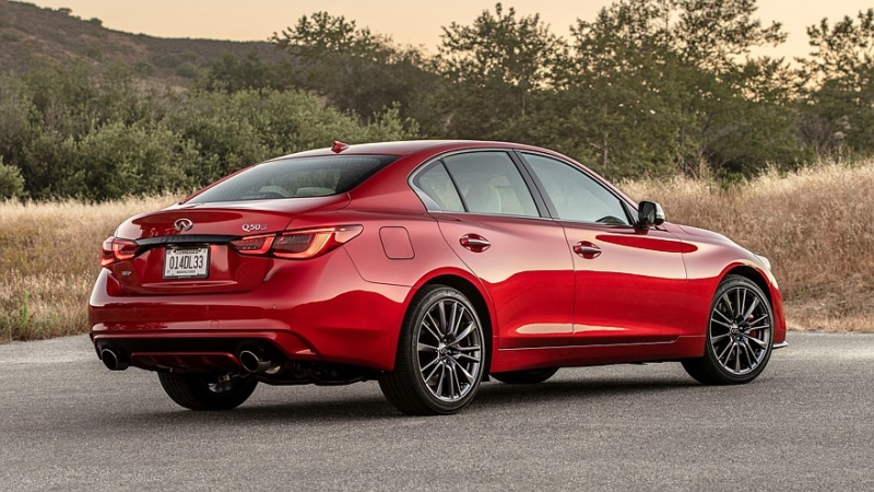 То, что доктор прописал: Infiniti Q50 вернётся как спортседан с мощным V6 и МКП