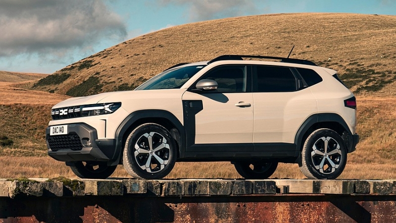 Dacia Duster и Bigster получили гибридный полный привод: 48 вольт, бензин и газ