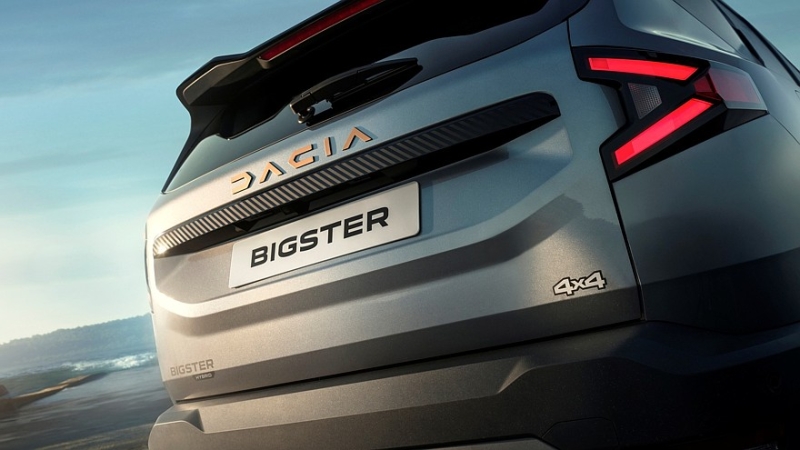 Dacia Duster и Bigster получили гибридный полный привод: 48 вольт, бензин и газ