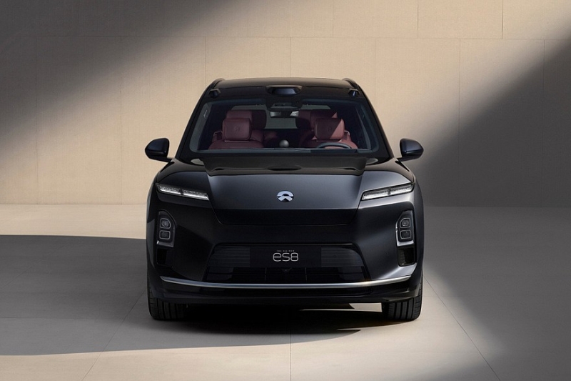 Флагманский кроссовер Nio ES8 нового поколения поступил в продажу: мощнее и дешевле