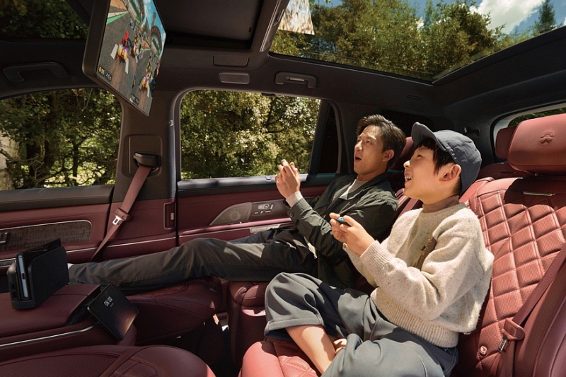 Флагманский кроссовер Nio ES8 нового поколения поступил в продажу: мощнее и дешевле