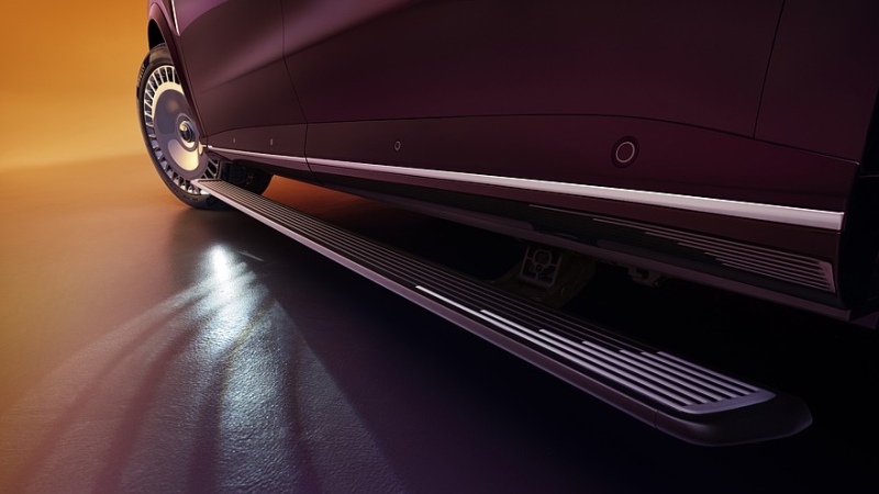 Флагманский кроссовер Voyah показался на новых официальных фото. Вероятно, доберётся до РФ