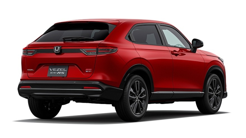 Honda рассекретила «подогретый» гибридный кроссовер Vezel RS, цены известны