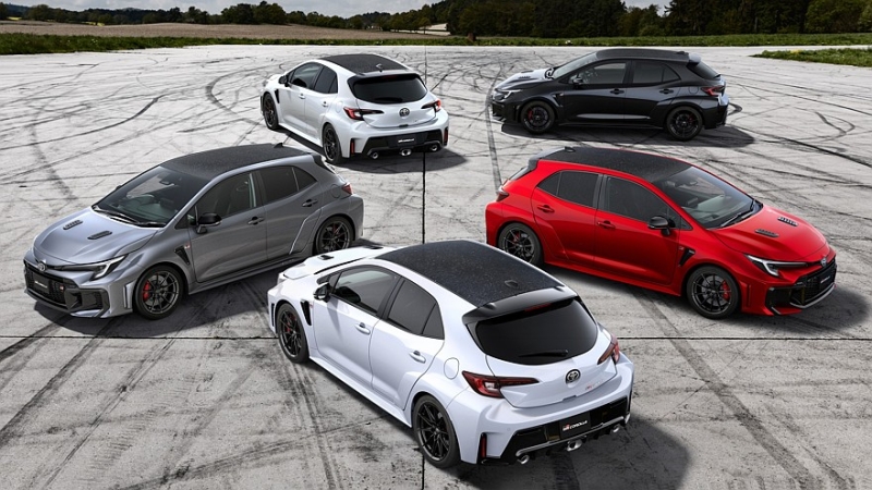 Хот-хэтч Toyota GR Corolla опять доработан: больше клея, воздуха и басов