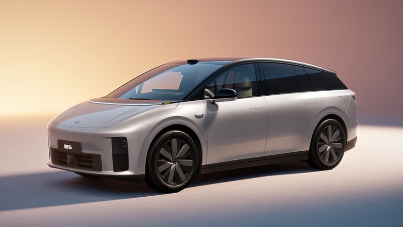 Кроссовер Li i6 появился в продаже в Китае пока что в единственной версии