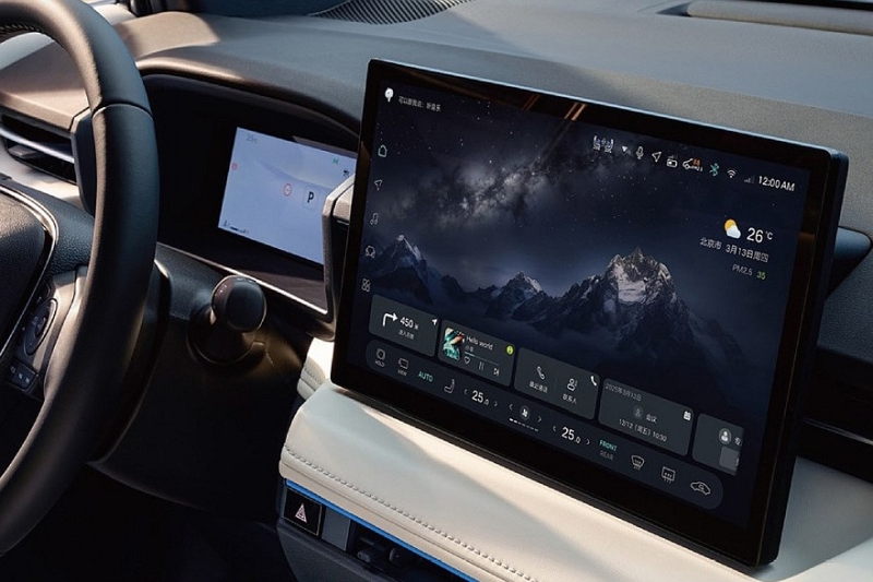 Кроссовер Toyota Frontlander после рестайлинга отдалился от Corolla Cross