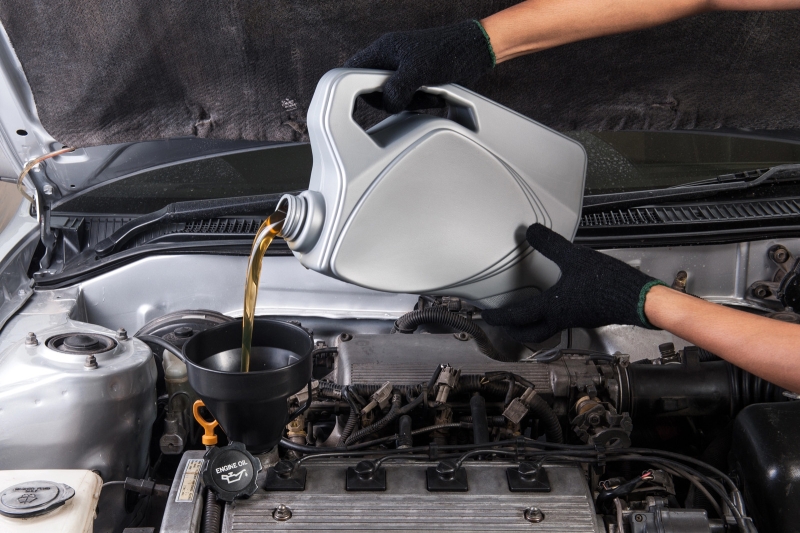 На растущем рынке моторных масел в РФ лидерство продолжают удерживать российские бренды