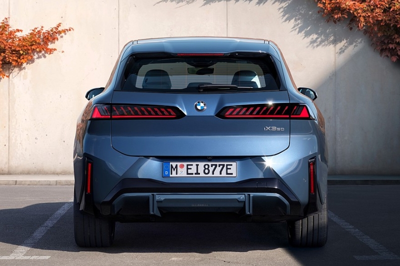 Новый BMW iX3: узкие ноздри, эксцентричный салон, 800 вольт и суперкомпьютеры