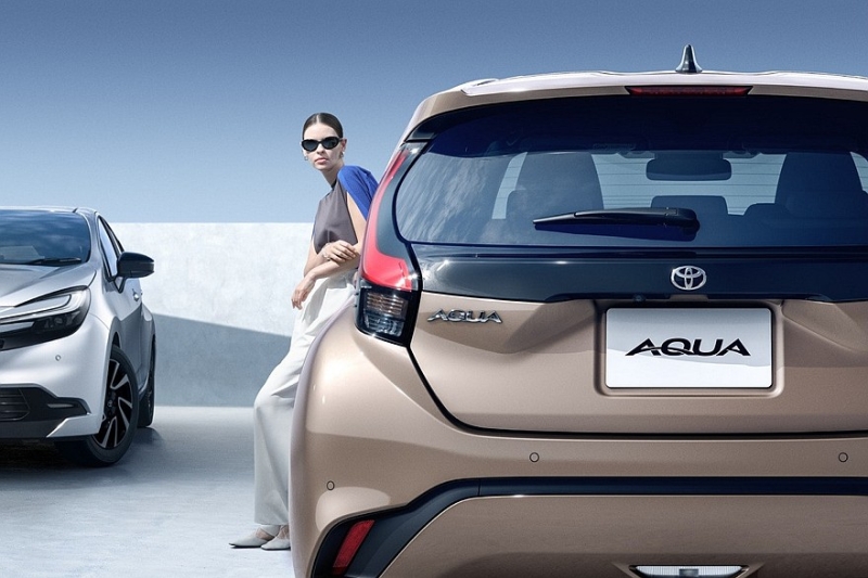 Обновлён хэтч Toyota Aqua: облик в стиле старших моделей и расширенный список оборудования
