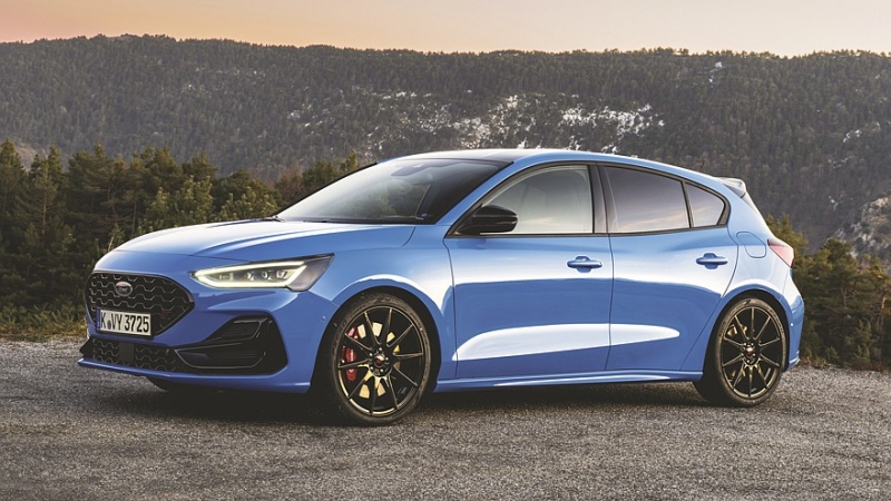 Почти отправленный в отставку Ford Focus может вернуться как кроссовер