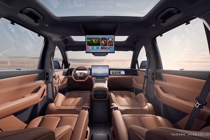 Представлен кроссовер Denza N8L от BYD: младший, но не менее роскошный