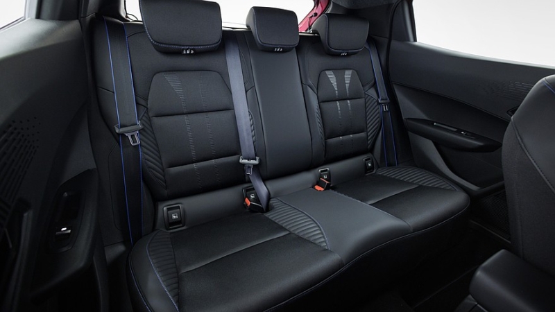 Renault Clio нового поколения подрос, изменил моторную гамму и стал динамичнее