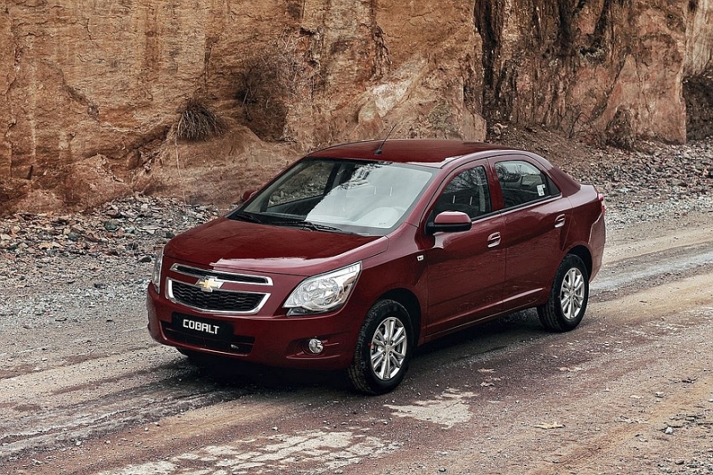 UzAuto готовится к запуску обновлённого Chevrolet Cobalt: седану доработали салон