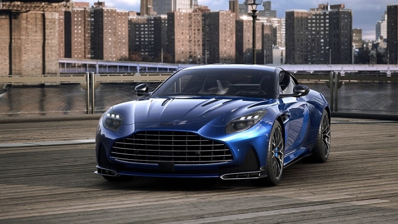 Aston Martin DB12 S: доработанное шасси и 700-сильный V8 с особо сочным звуком