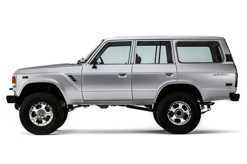 Больше мощности для классика: Toyota снабдила Land Cruiser J60 современным V6