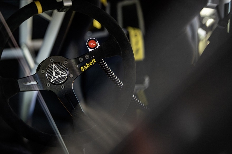 Dodge Charger получил мотор V8 Hemi и готовится обкатать его на гонках