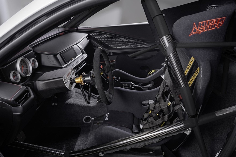 Dodge Charger получил мотор V8 Hemi и готовится обкатать его на гонках