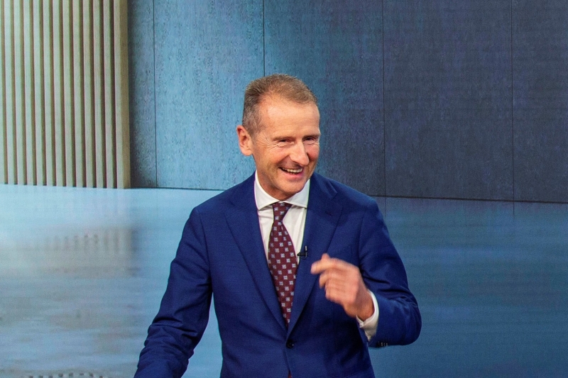 Довёл VW до кризиса, но продолжал получать миллионы: Герберт Дисс уходит на пенсию