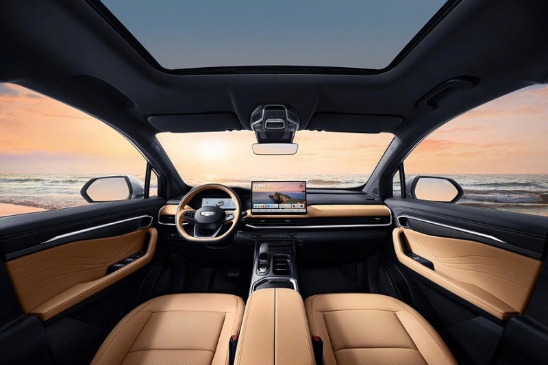 Geely полностью раскрыла дизайн обновлённого кроссовера Okavango