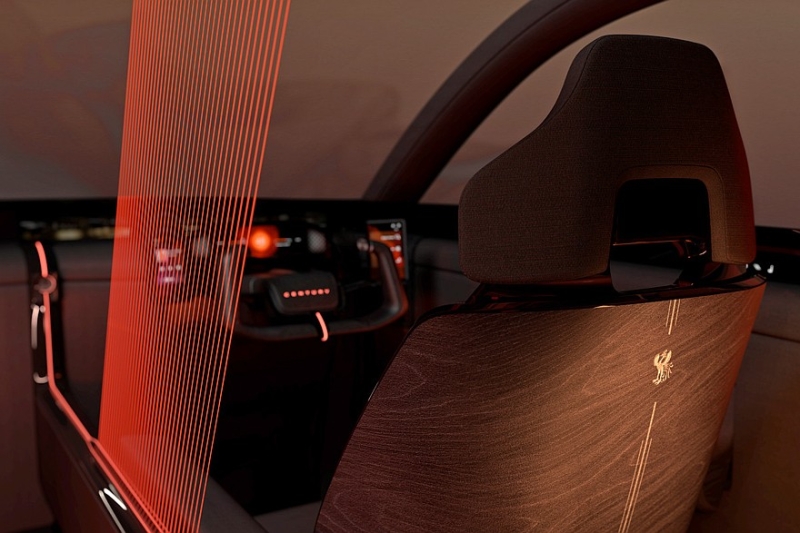 Главные премьеры Toyota: кросс-купе Century и новая Corolla