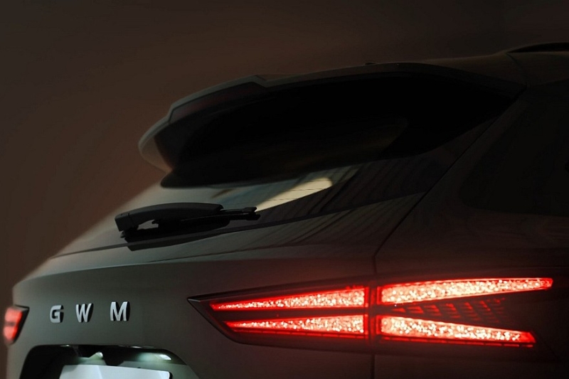 Haval H6L почти полностью рассекречен: кроссовер предложат с топовым мотором