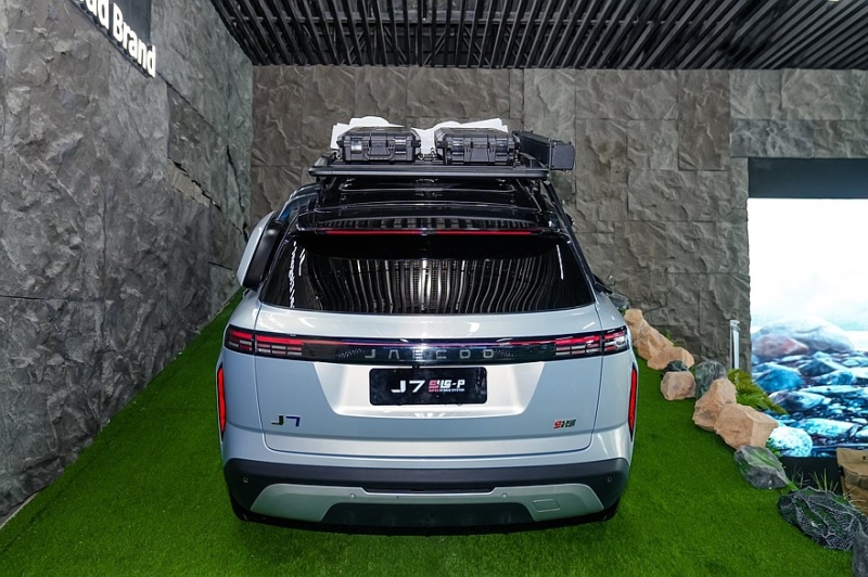 Jaecoo представил кроссовер J7 с гибридной системой SHS-P