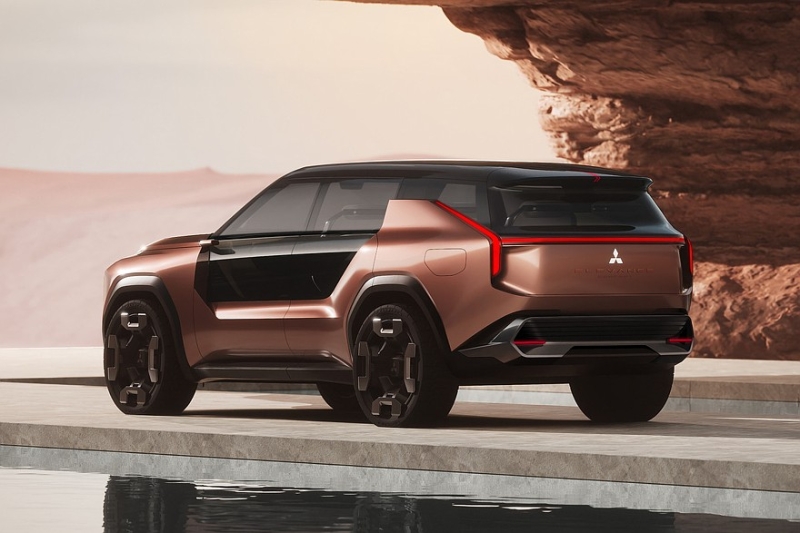 Кроссовер Mitsubishi Elevance: сенсоры, искусственный интеллект и электрический полный привод
