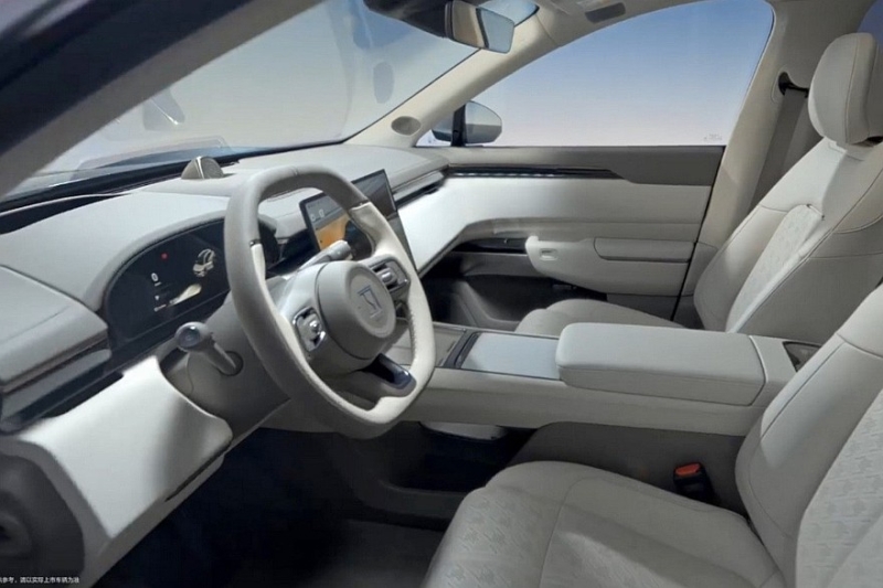 Кроссовер Zeekr 7X обновлён через год после запуска: больше комфорта, мощности и запаса хода