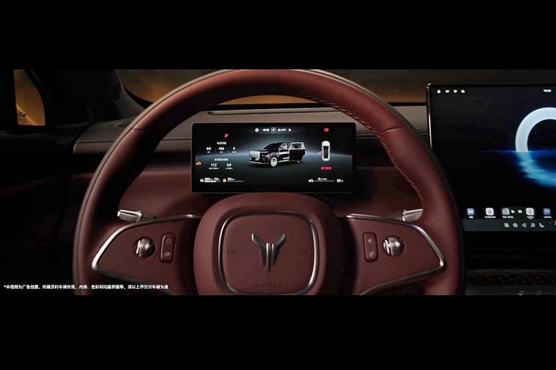 Новый флагманский кроссовер Voyah Taishan едет в Россию