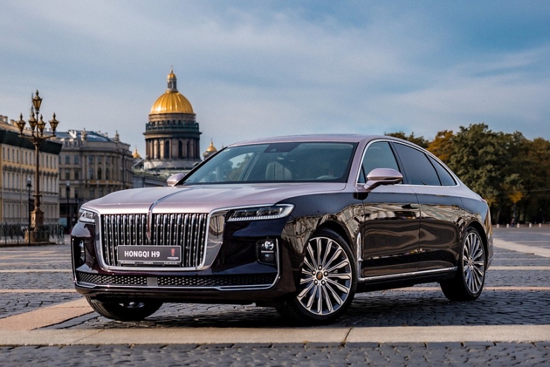 Обновлённый седан Hongqi H9 появился в России: V6 и полный привод