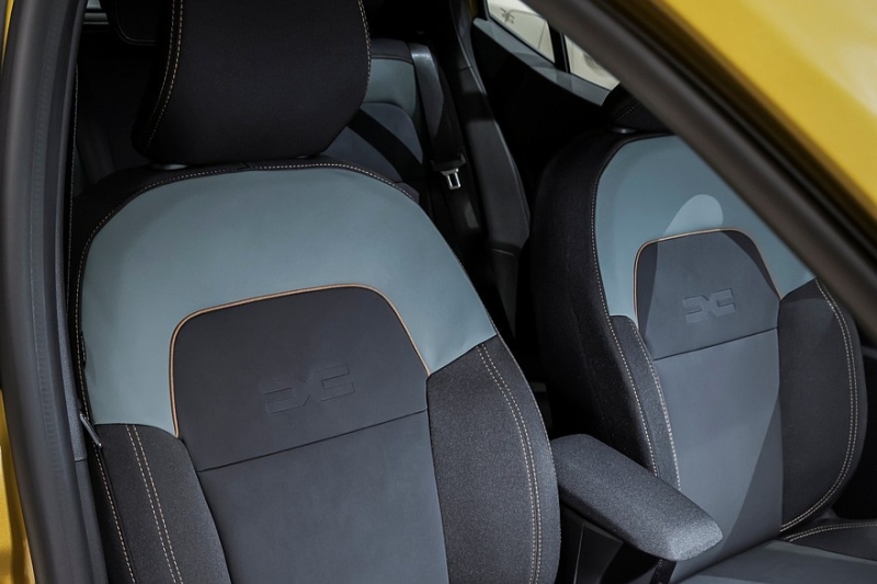 Рестайлинговые Dacia Logan, Sandero и Jogger стали богаче и получили новую технику