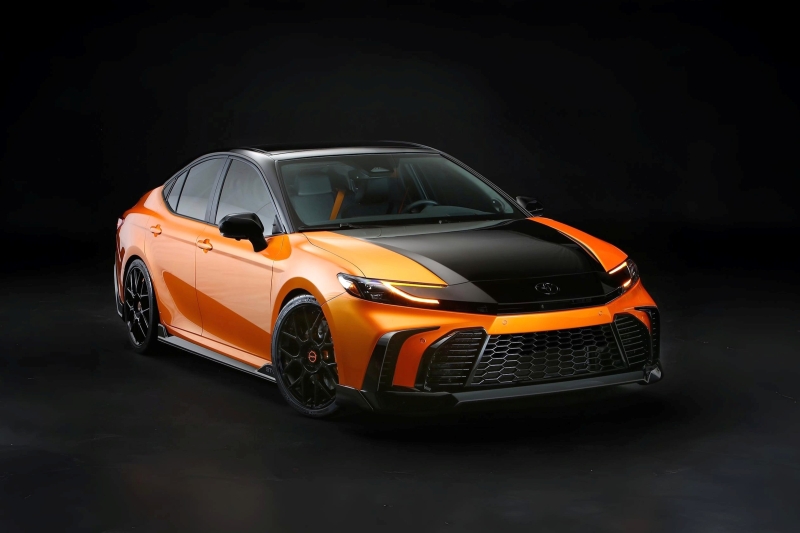 Toyota Camry GT-S: заниженная подвеска, мощные тормоза, яркий декор и слабый мотор