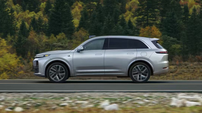 Без параллельного импорта: кроссоверы Li L6, L7 и L9 получили российские ценники