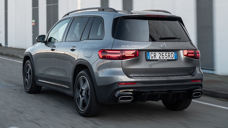 Mercedes-Benz GLB следующего поколения: новые изображения