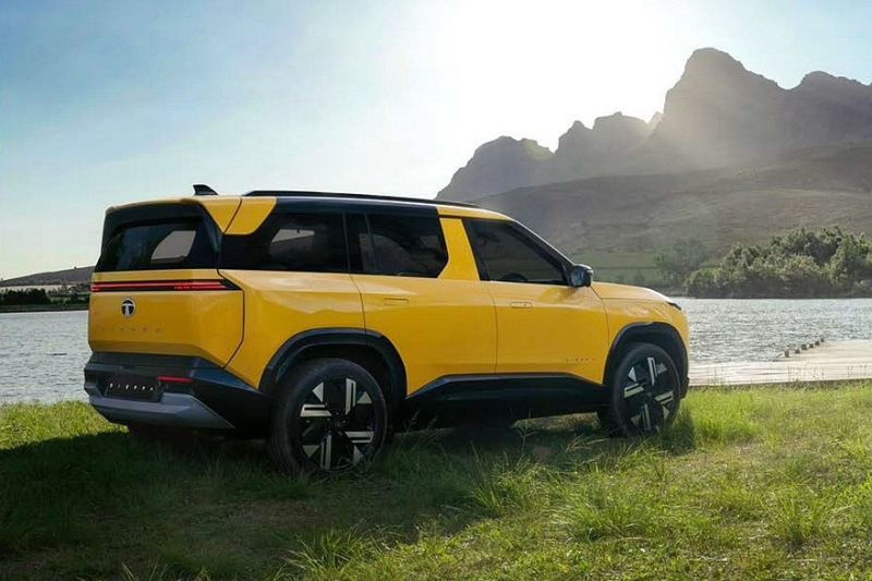 Представлен серийный кроссовер Tata Sierra: бензин или дизель, позже будет полный привод