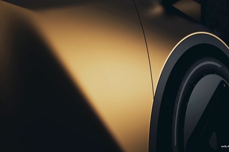 Kia анонсировала новинку с необычным дизайном