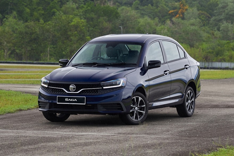 Новый седан Proton Saga: теперь без механики, а в базе – сенсорный пульт вместо мультимедиа